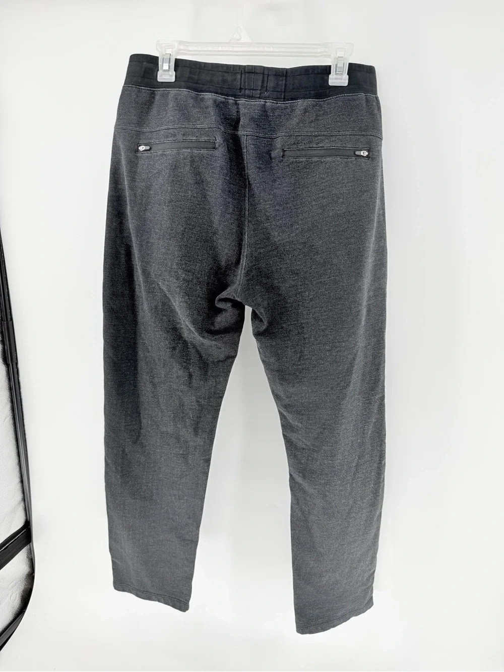 Pact comfortable black